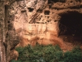 Grotta nella gravina di Mottola