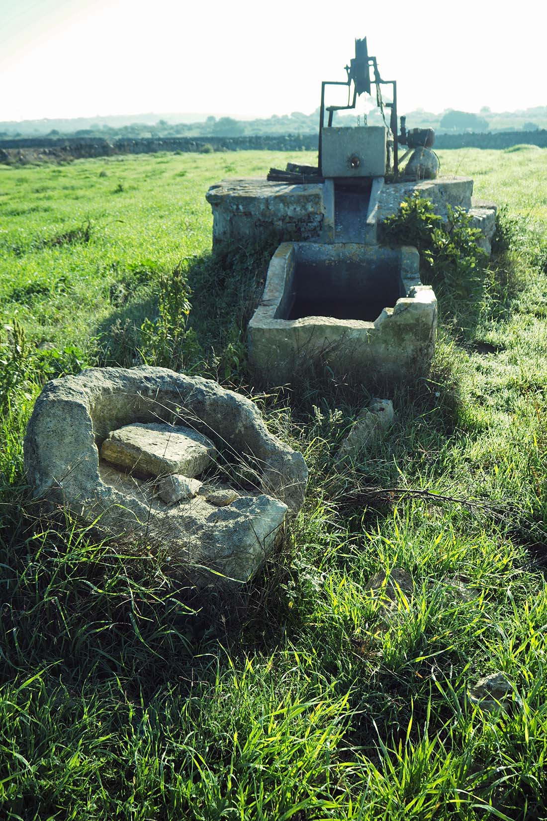 Mottola (Puglia) Pozzo nella campagna per attività agro-pastorali