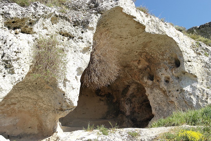 Grotta a Matera