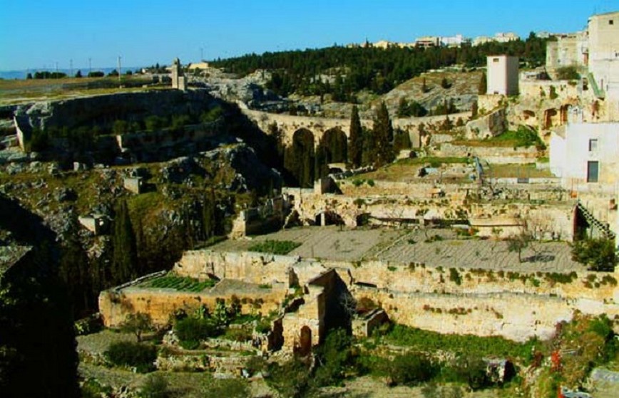 Terrazzamenti sulla gravina