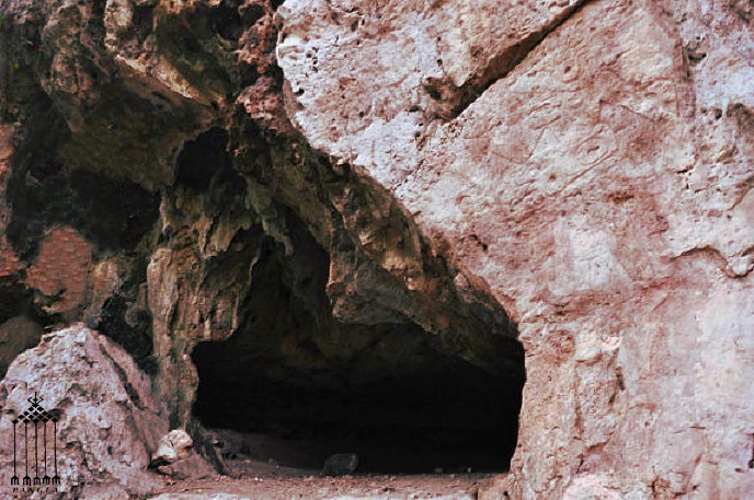 Ingresso della grotta di Loltun (Messico)