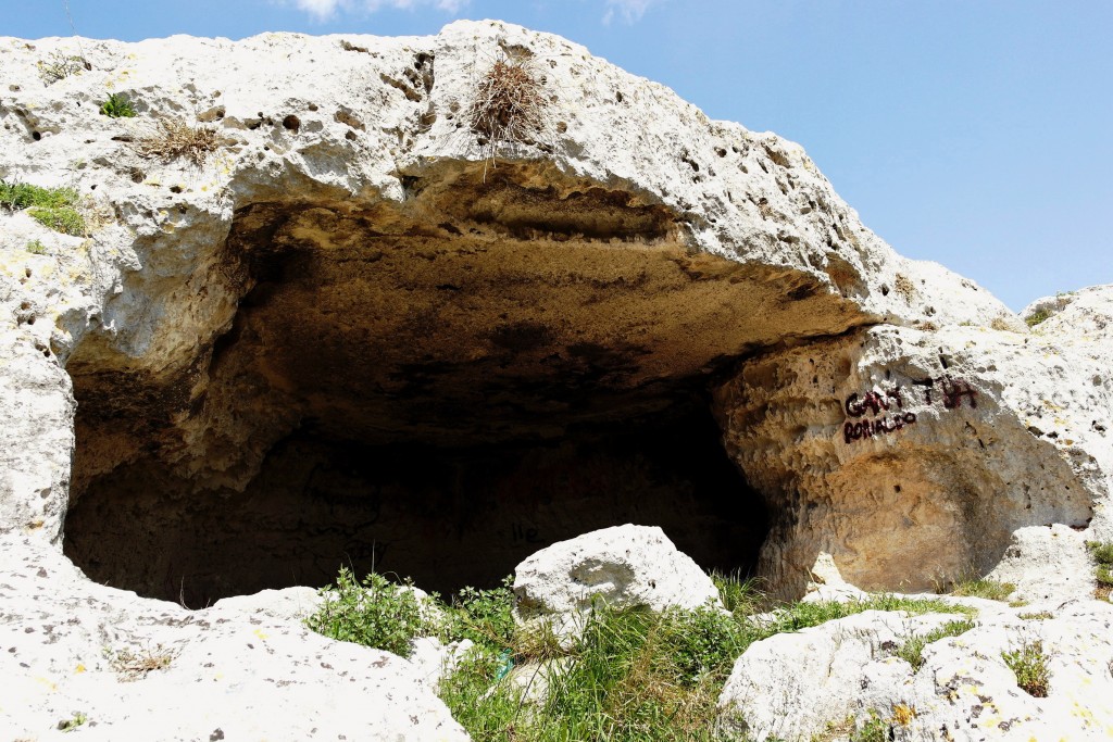 Grotta sulla Gravina 