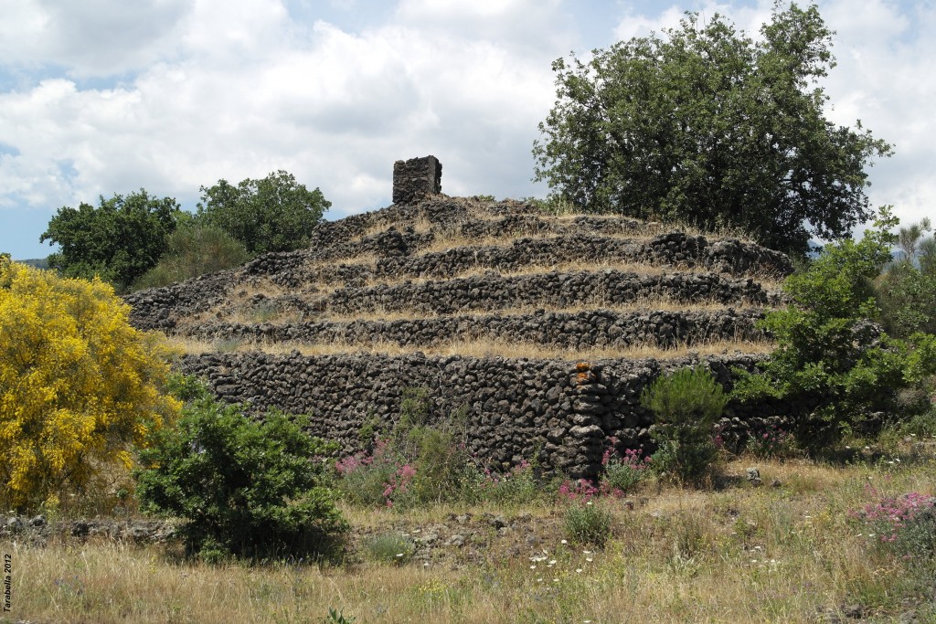 Piramide dell'Etna