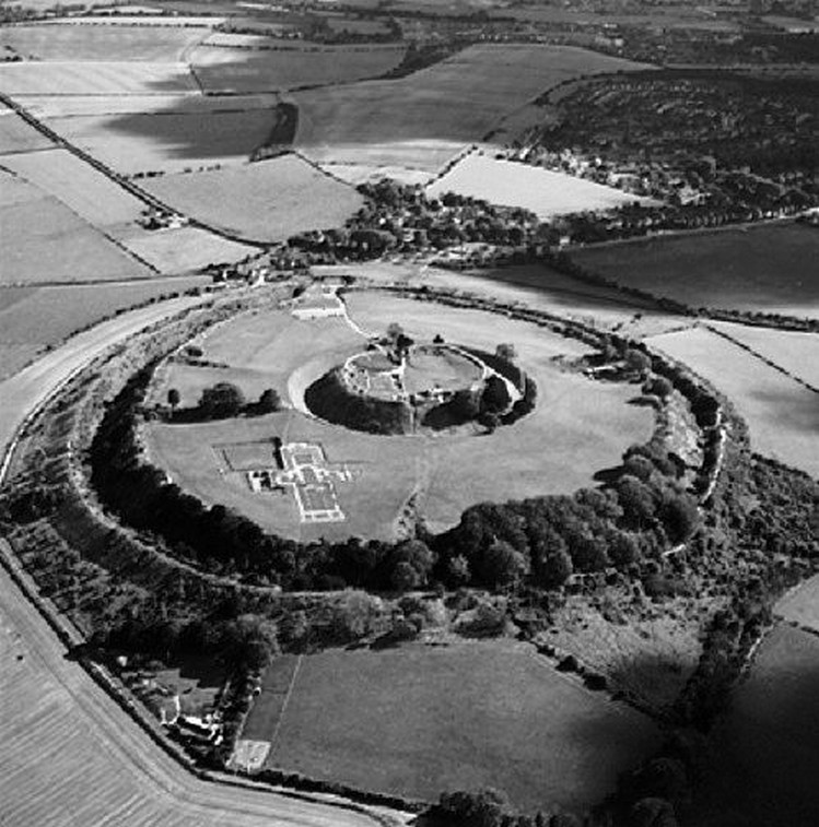 Sito preistorico di Old Sarum ( Gran Bretagna)