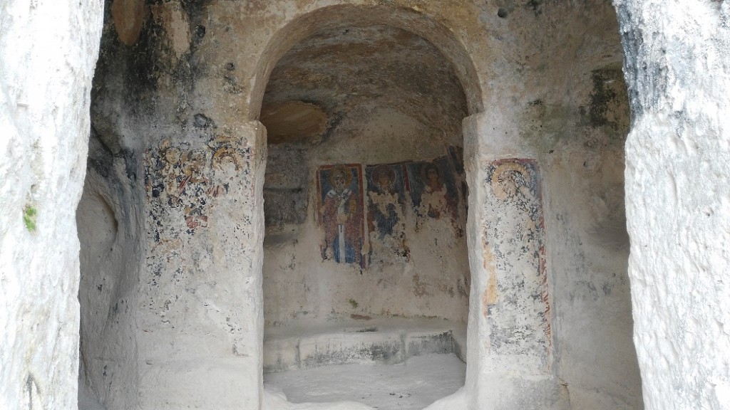 Chiesa rupestre affrescata