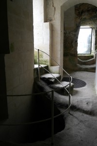 Negli ipogei dei Sassi le cisterne sono collocate all'ingresso per raccogliere l'acqua piovana