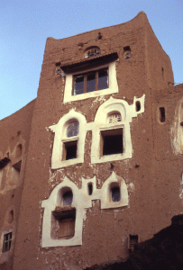 Yemen - Casa a torre di terra cruda